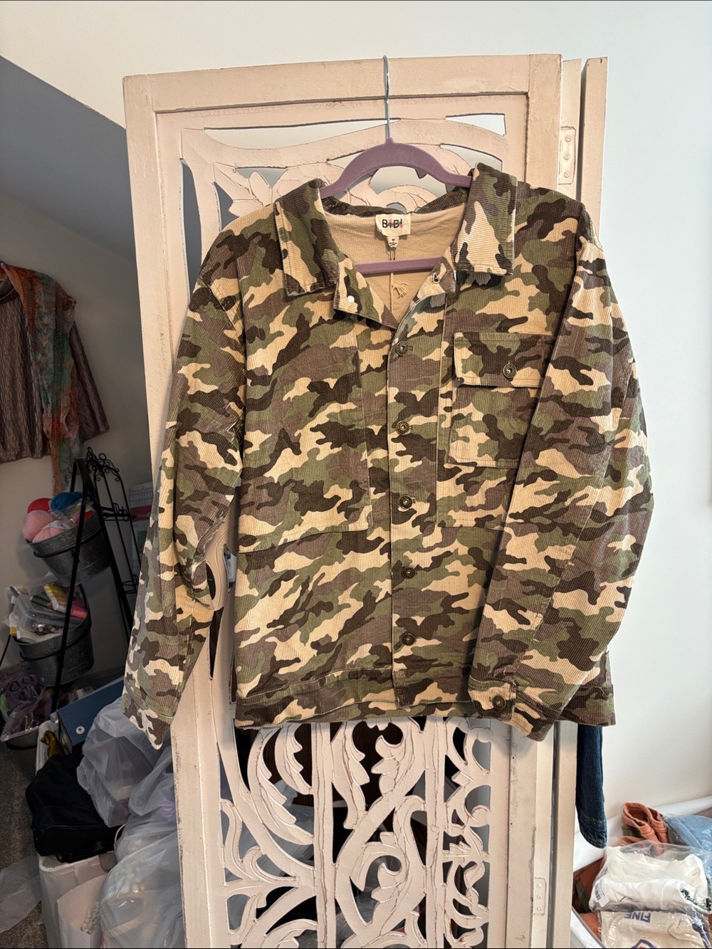 BiBi  Camouflage Button-Front Utility Shirt Jacket - Green & Tan Camo